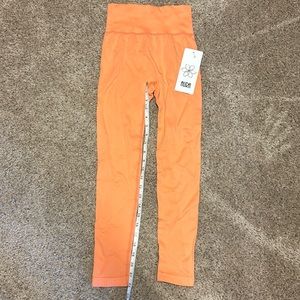 Aura XXS seamless ribbed bright orange leggings